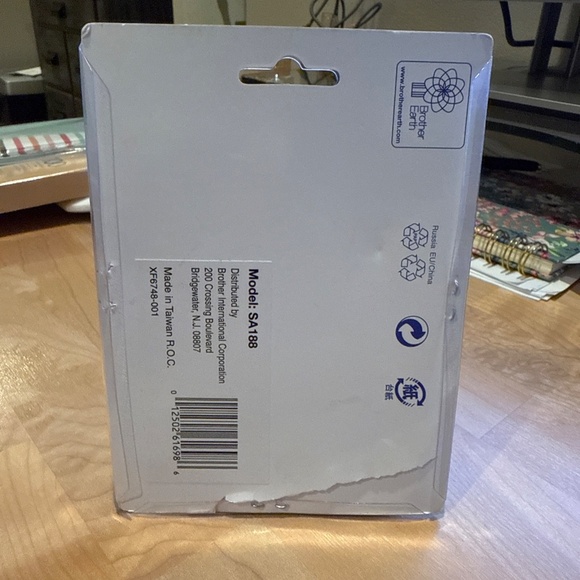 Brother Open Toe Walking Foot Even Feed Presser foot 7mm SA188 NEW - Picture 2 of 2